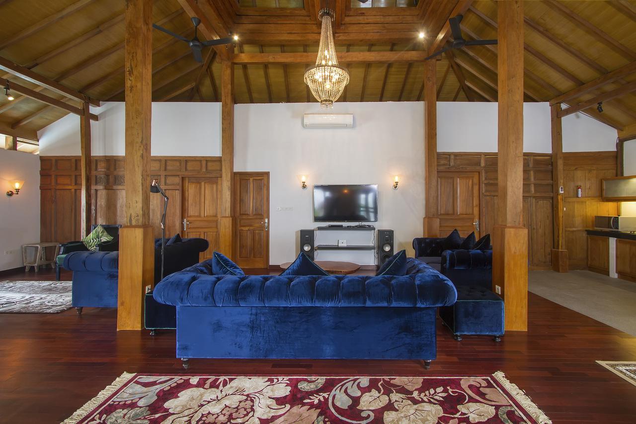 Villa Joglo Jagat 세미냑 외부 사진