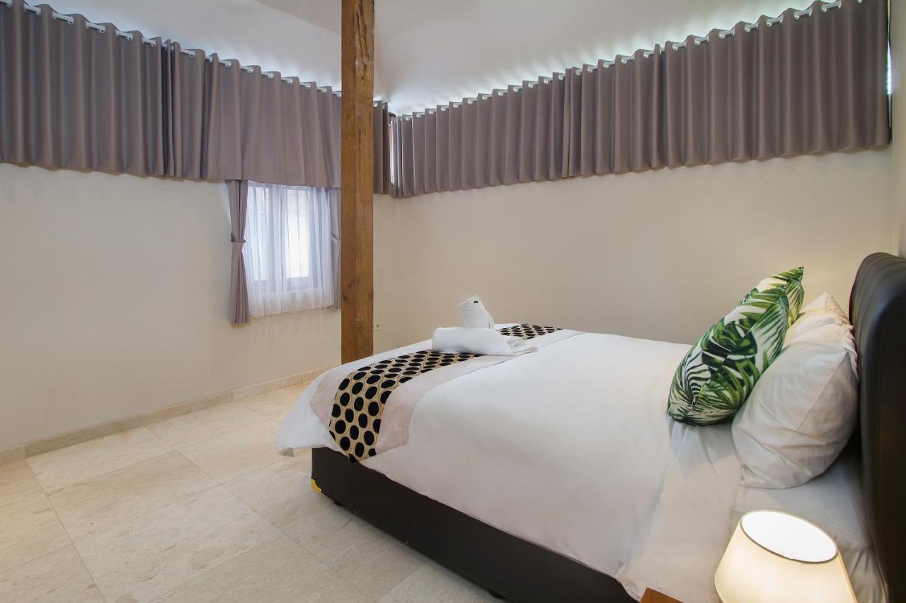 Villa Joglo Jagat 세미냑 외부 사진